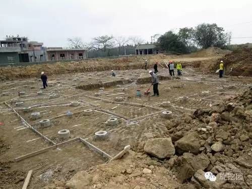 地基下沉加固的施工方案及措施怎么寫(xiě)（地基下沉加固施工方案）