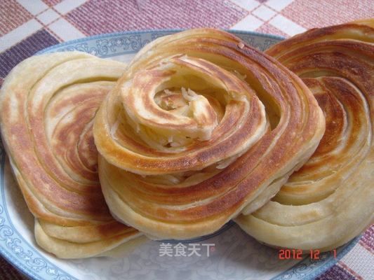 北京螺絲轉(zhuǎn)（北京螺絲轉(zhuǎn)是一種傳統(tǒng)的北京小吃,，北京螺絲轉(zhuǎn)的制作技巧）