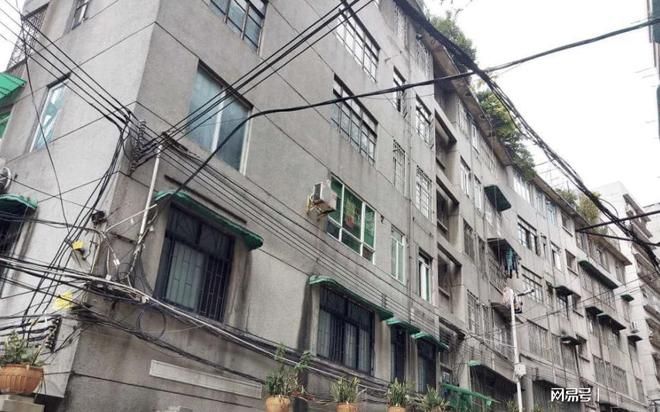 北京老舊房改造(北京市老舊小區(qū)改造工作穩(wěn)步推進(jìn)) 鋼結(jié)構(gòu)蹦極施工 第3張 北京老舊房改造(北京市老舊小區(qū)改造工作穩(wěn)步推進(jìn)) 鋼結(jié)構(gòu)蹦極施工 第3張