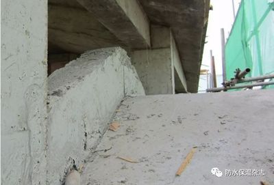 屋面拆除圖片(屋面拆除安全措施,屋面拆除環(huán)保處理方法) 鋼結(jié)構(gòu)鋼結(jié)構(gòu)螺旋樓梯施工 第4張 屋面拆除圖片(屋面拆除安全措施,,屋面拆除環(huán)保處理方法) 鋼結(jié)構(gòu)鋼結(jié)構(gòu)螺旋樓梯施工 第4張
