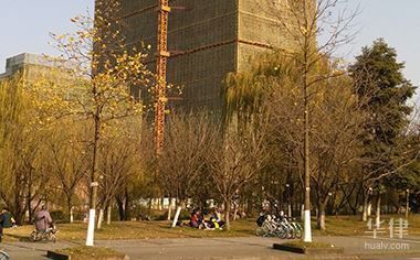 房屋改造是否違法(房屋改造是否違法取決于改造的具體情況和是否遵守法律法規(guī)) 鋼結(jié)構(gòu)蹦極設(shè)計 第3張 房屋改造是否違法(房屋改造是否違法取決于改造的具體情況和是否遵守法律法規(guī)) 鋼結(jié)構(gòu)蹦極設(shè)計 第3張
