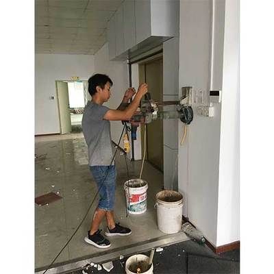 普通鋼屋架的受壓桿件中兩個(gè)側(cè)向固定點(diǎn)之間（普通鋼屋架受壓桿件中兩個(gè)側(cè)向固定點(diǎn)之間的關(guān)系主要涉及到墊板數(shù)量）