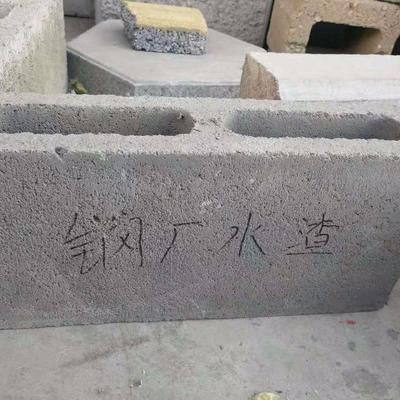 承重墻貼磚要怎么處理(承重墻貼磚的基本步驟和注意事項和注意事項) 結(jié)構(gòu)電力行業(yè)設(shè)計 第5張 承重墻貼磚要怎么處理(承重墻貼磚的基本步驟和注意事項和注意事項) 結(jié)構(gòu)電力行業(yè)設(shè)計 第5張