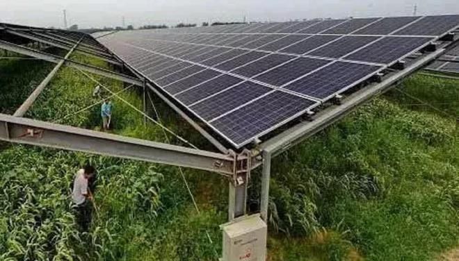 屋頂安裝光伏板有什么騙局(光伏板發(fā)電效果的真實(shí)性,光伏代理資質(zhì)的正規(guī)途徑是什么) 結(jié)構(gòu)框架設(shè)計(jì) 第5張 屋頂安裝光伏板有什么騙局(光伏板發(fā)電效果的真實(shí)性,光伏代理資質(zhì)的正規(guī)途徑是什么) 結(jié)構(gòu)框架設(shè)計(jì) 第5張