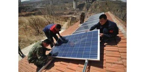 房頂建光伏板高度是多少（安裝光伏板在房頂上的高度要求因地區(qū)和具體條件而異）